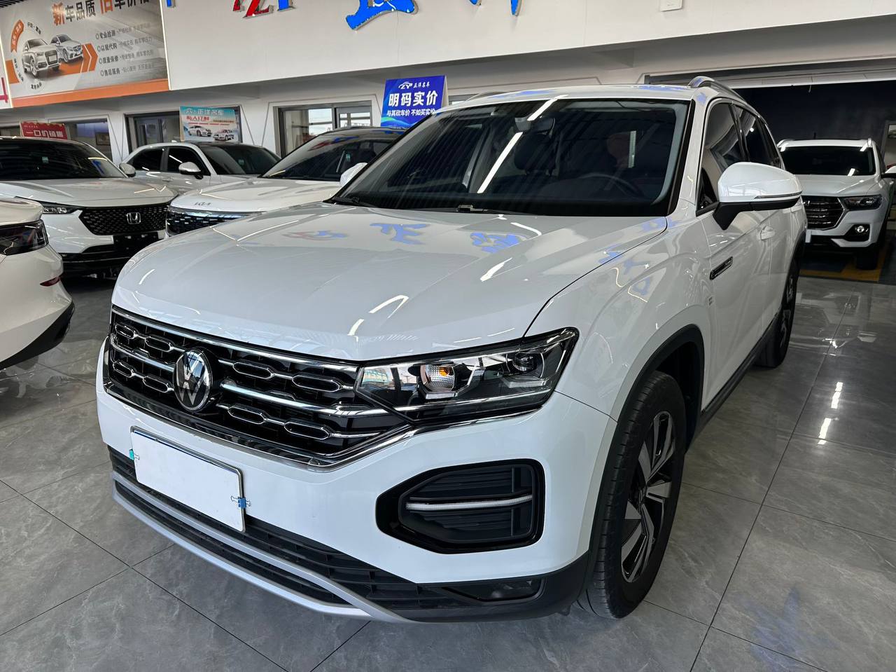 Volkswagen Tayron 2WD Luxury Smart Connect Edition (2022)