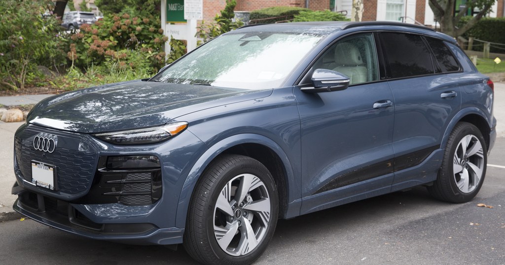 Audi Q6 из&nbsp;Китая: стоит ли&nbsp;везти в&nbsp;2026 году