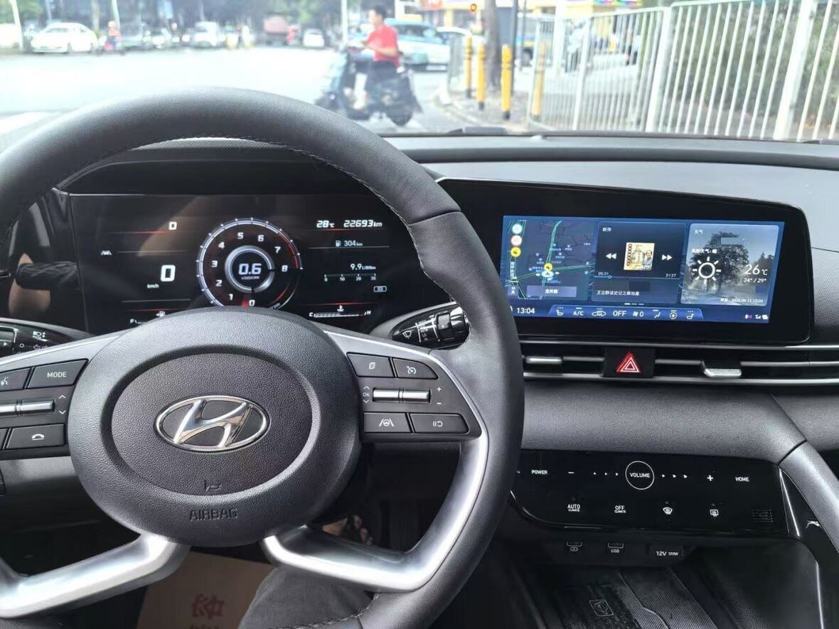 Приборка Hyundai Elantra, пробег 22 693 км